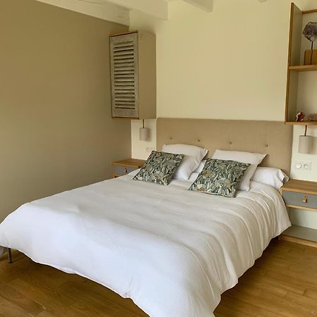 Marcoles Aux Logis De Fonfroide Chez Mylene & David Bed & Breakfast エクステリア 写真